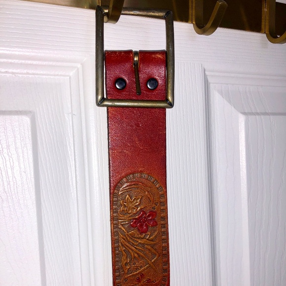 Leather Belt hand carved - Picture 1 of 4